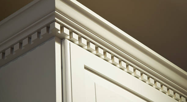 kitchen cabinet crown molding