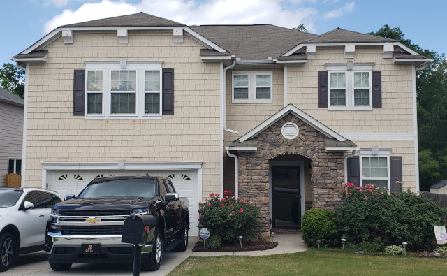 before photo of repainted house in alpharetta