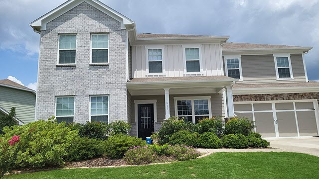 photo of repainted home in alpharetta