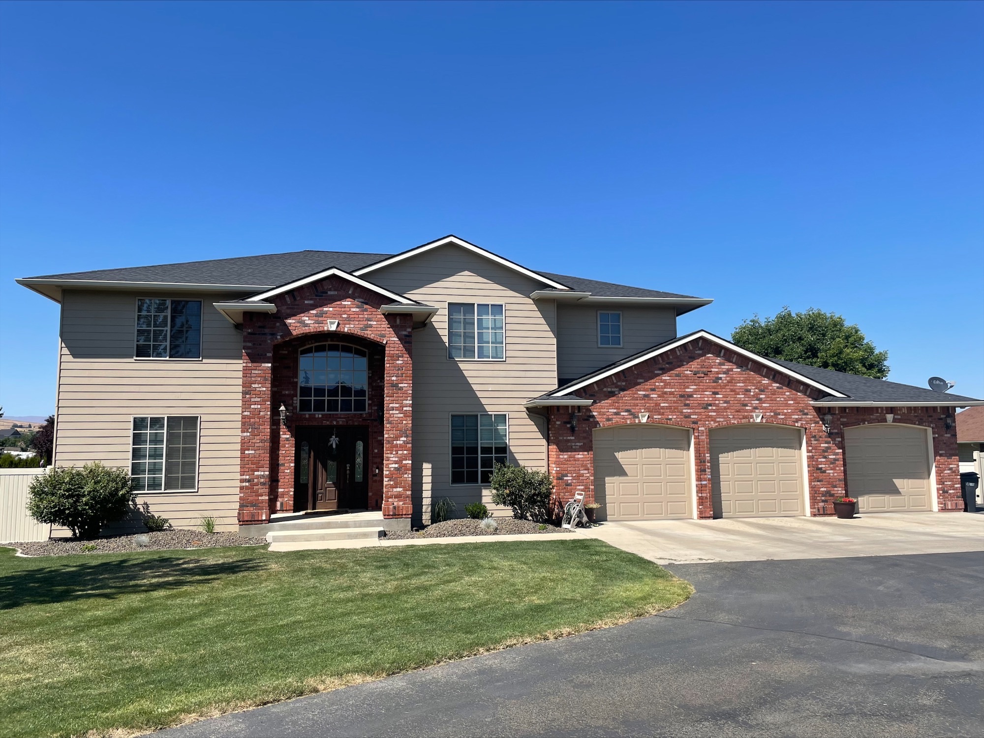 Full Exterior Painting in Yakima, WA After