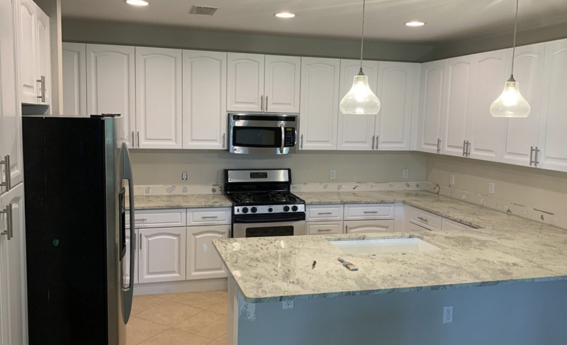 Cabinet Refinishing and Repainting After