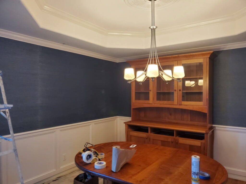 dining room interior before paint job in castle rock