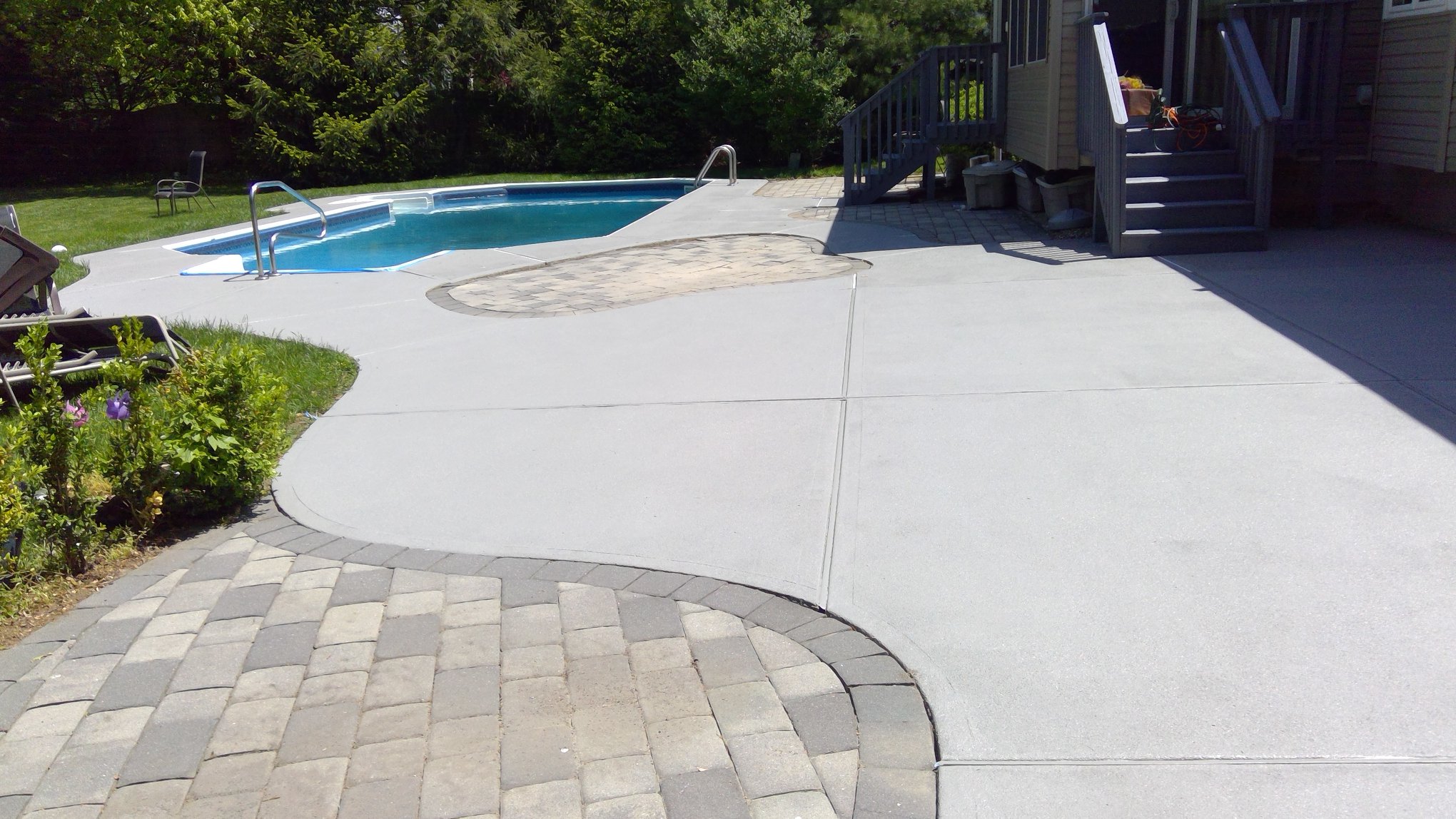 Perfect Your Pool Deck | Edison, NJ Painting Professionals