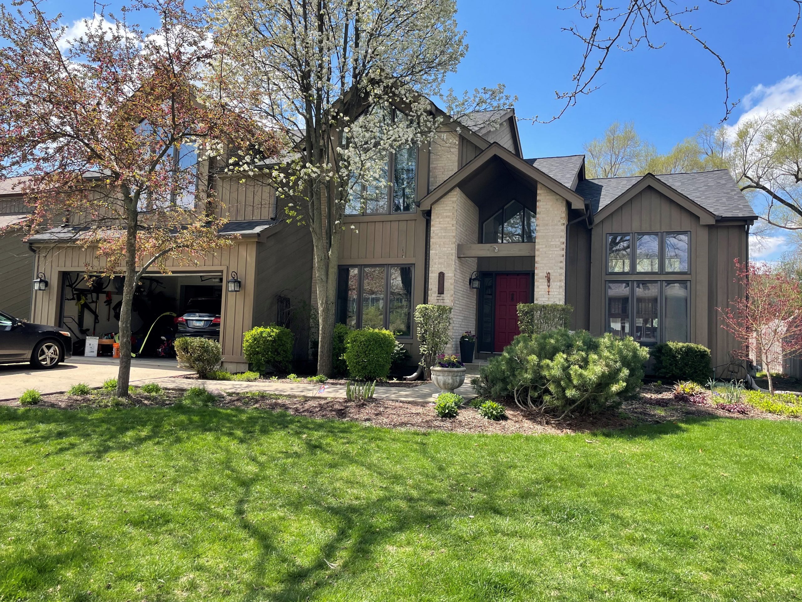 Home in Wheaton, IL before