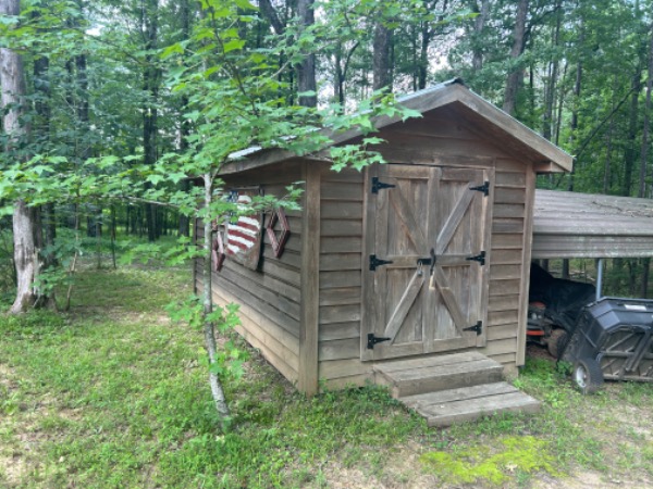 Exterior Wood Staining – Canton, MS Before