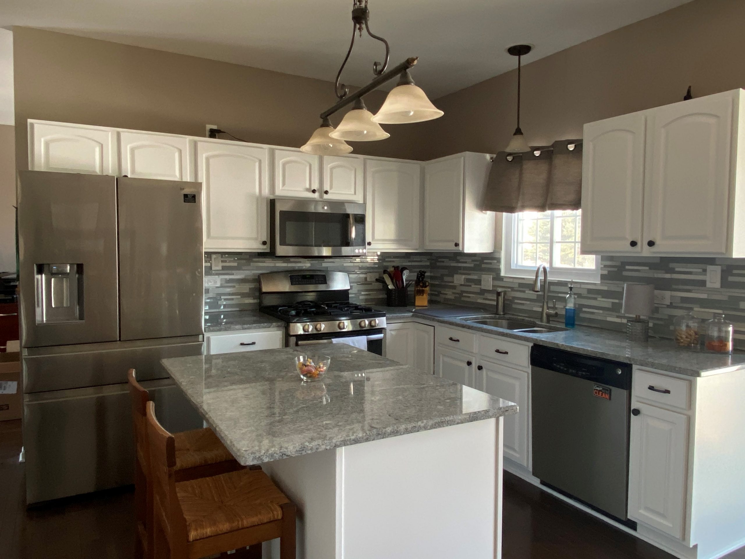 kitchen cabinets painters