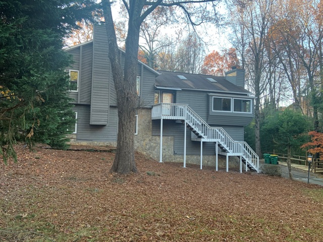 photo of repainted exterior of home in duluth ga