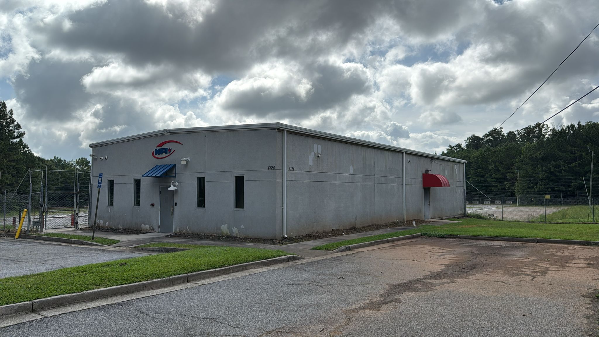 commercial peroperty in norcross before being painted