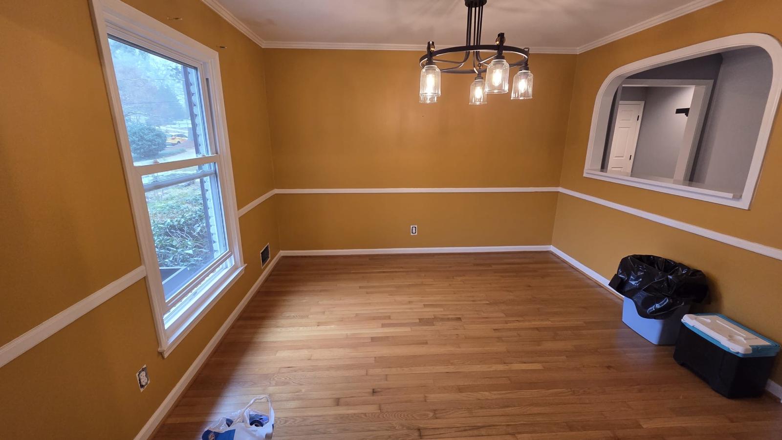 den area of home before being repainted