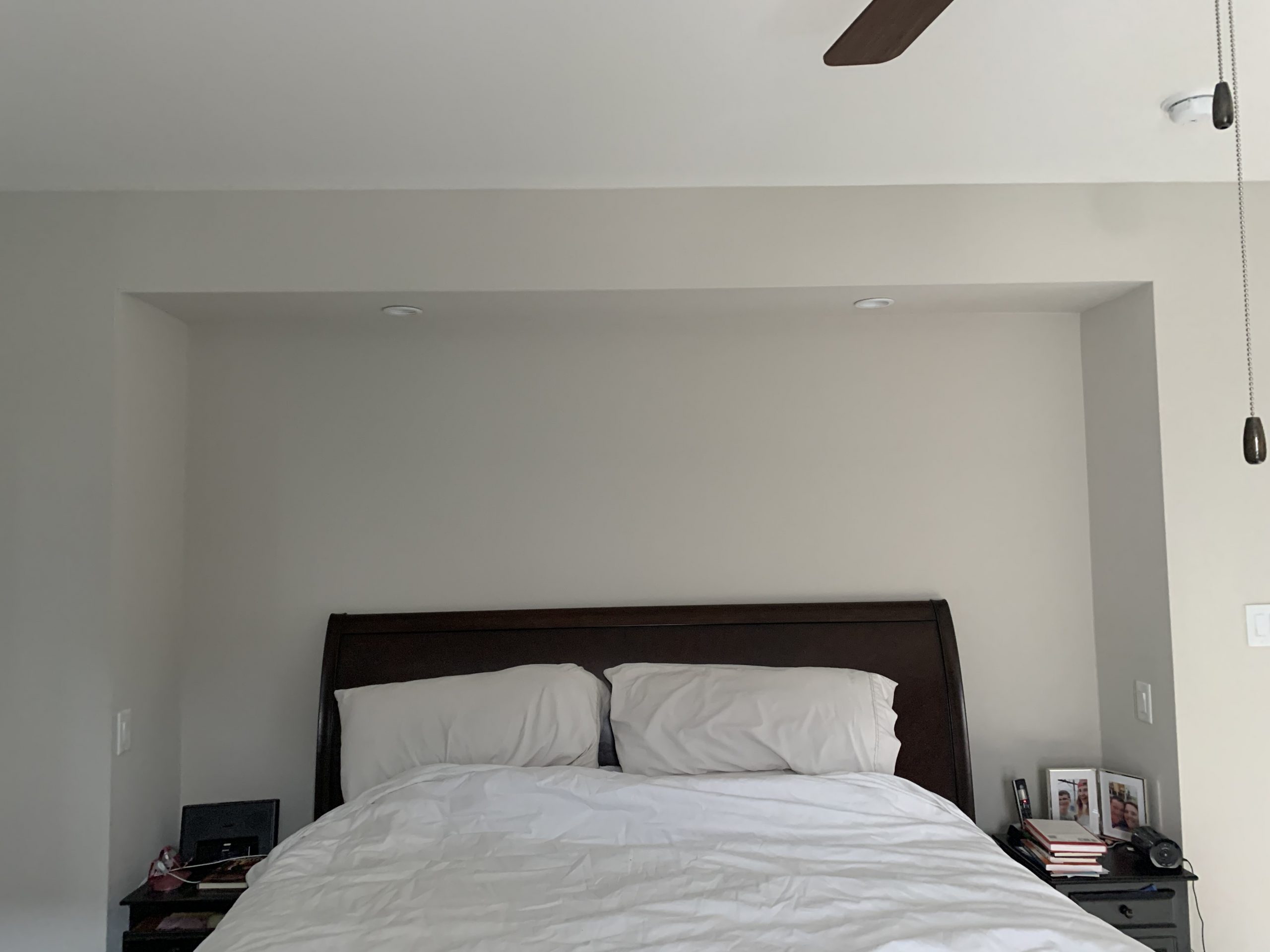 bedroom niche white before