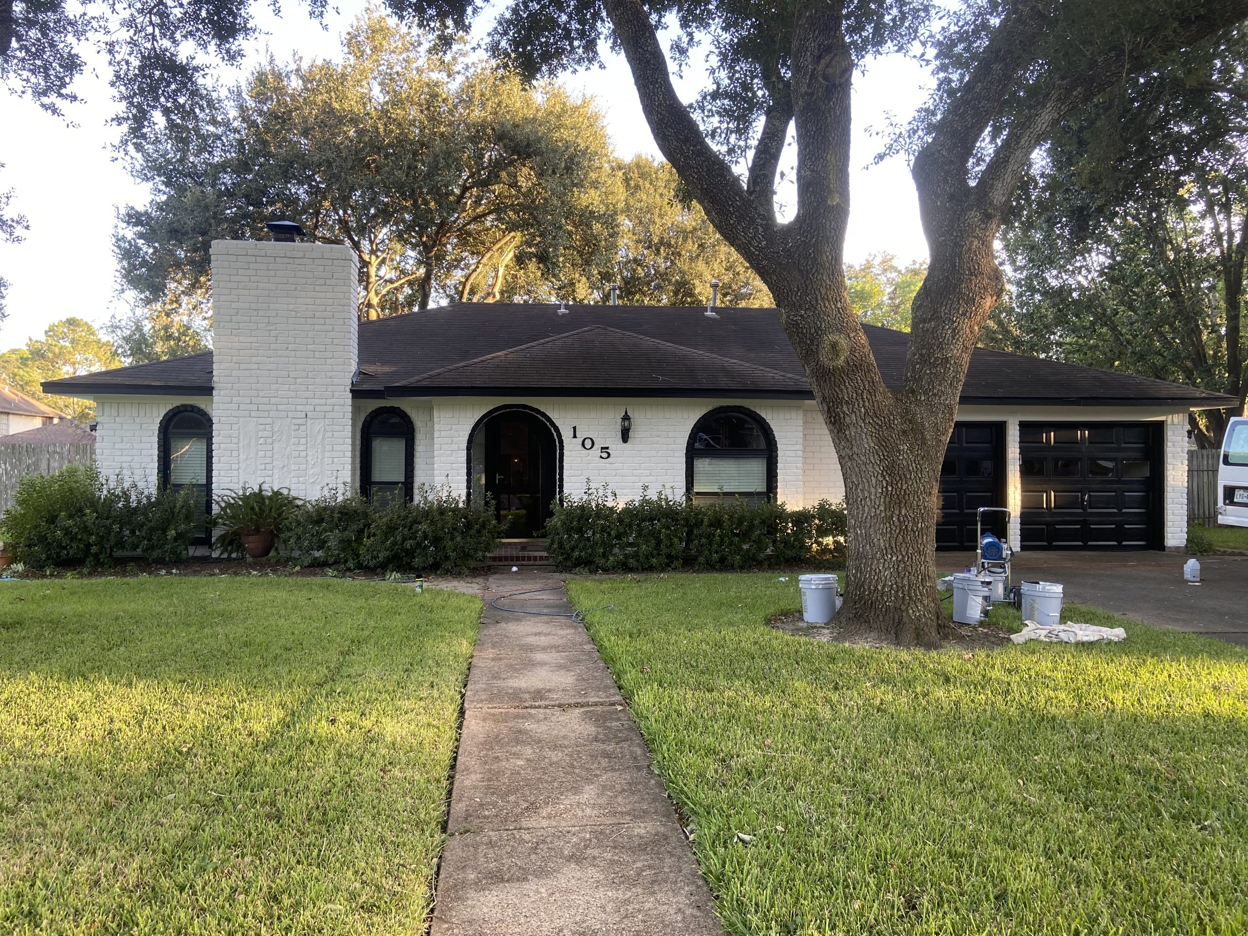 brick house painting