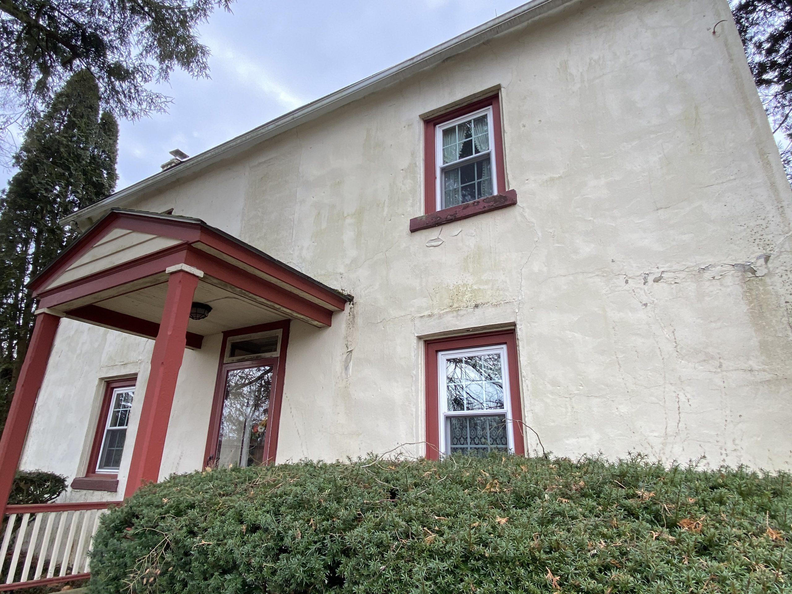 Stucco Painting Before