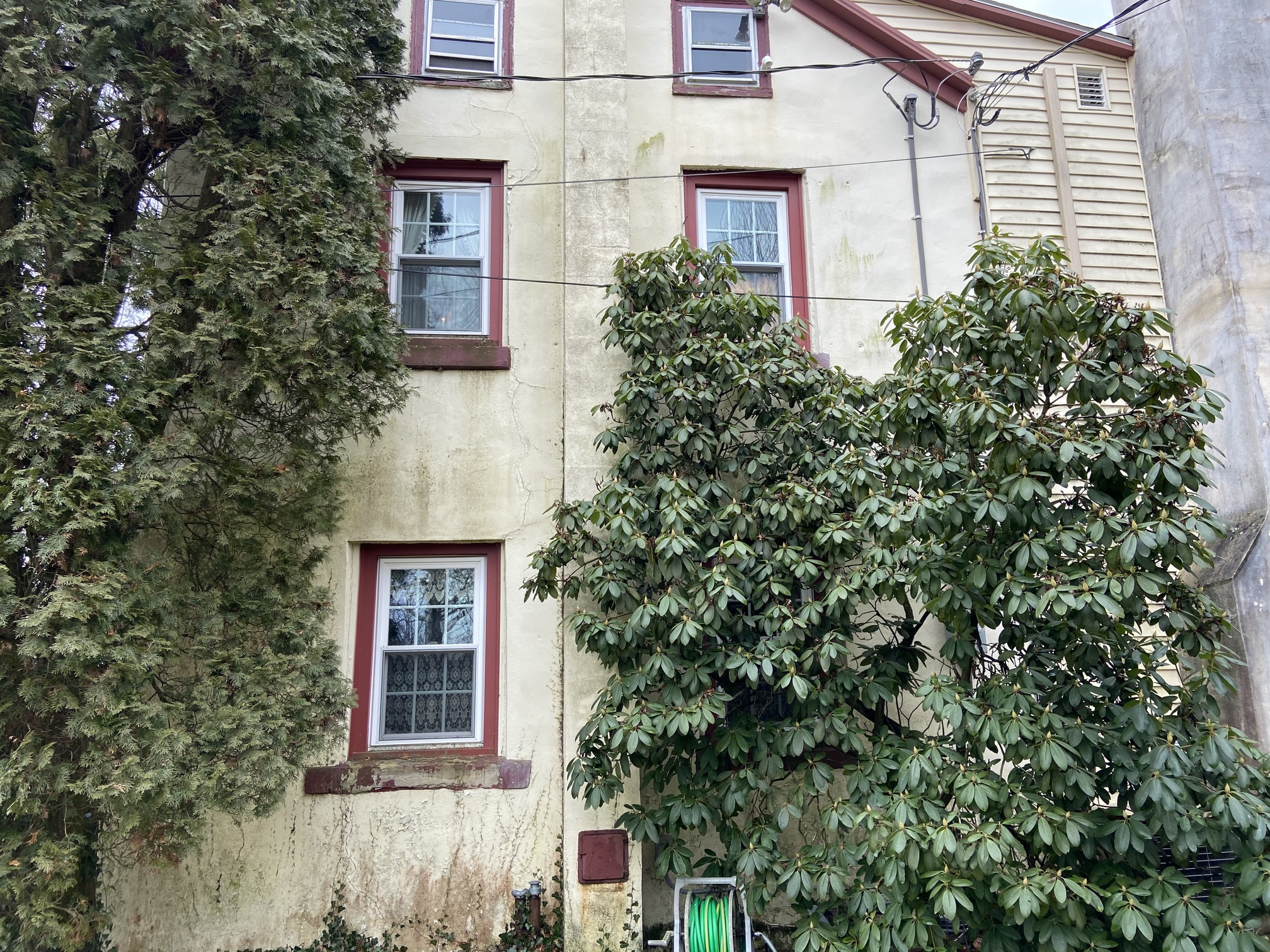 Stucco Painting Before