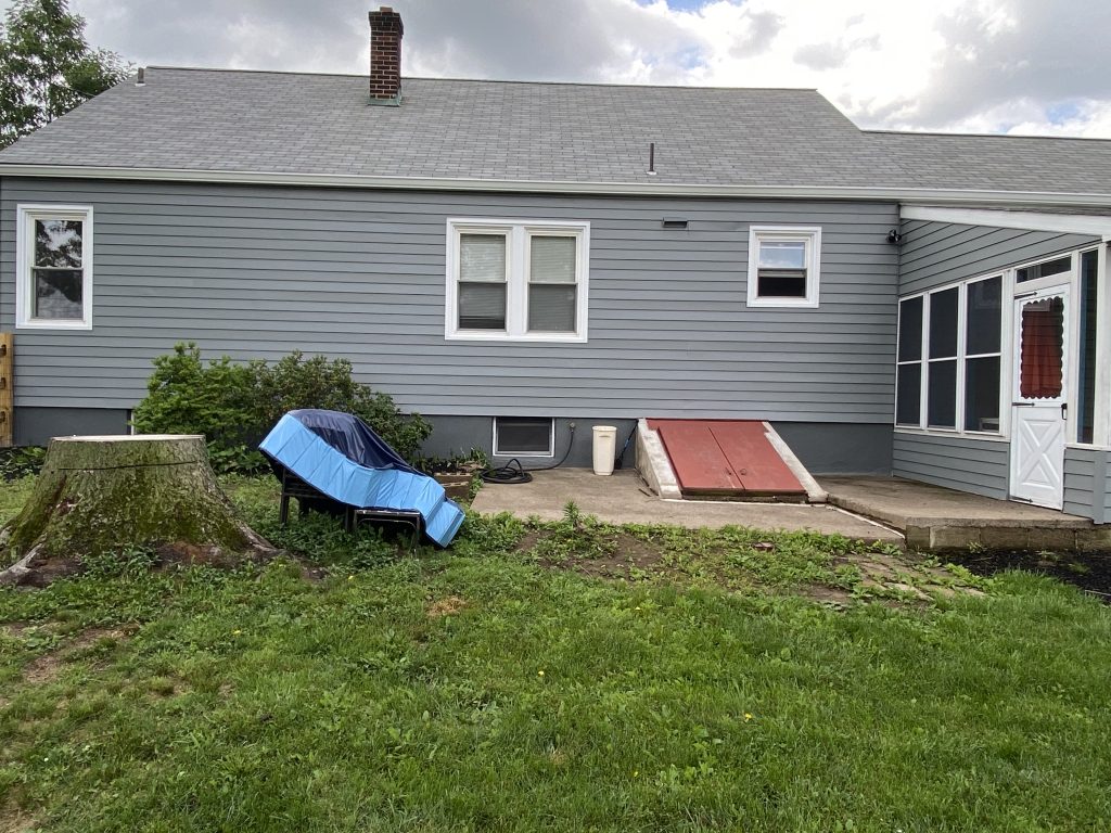 Power Washing & Aluminum Siding Painting After