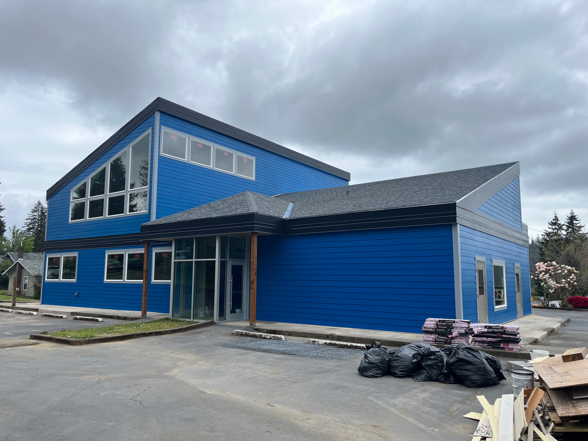 Commercial Exterior Transformation in Toledo, OR After