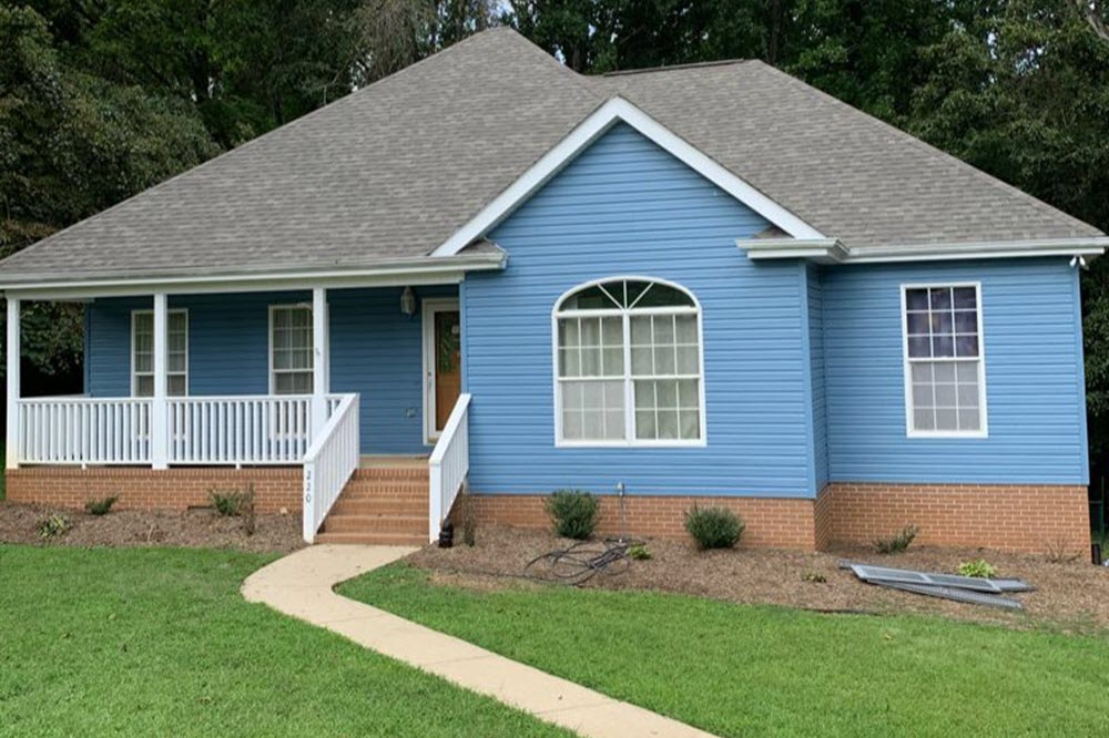 Salisbury Exterior – Smoky Azurite SW 9148 After