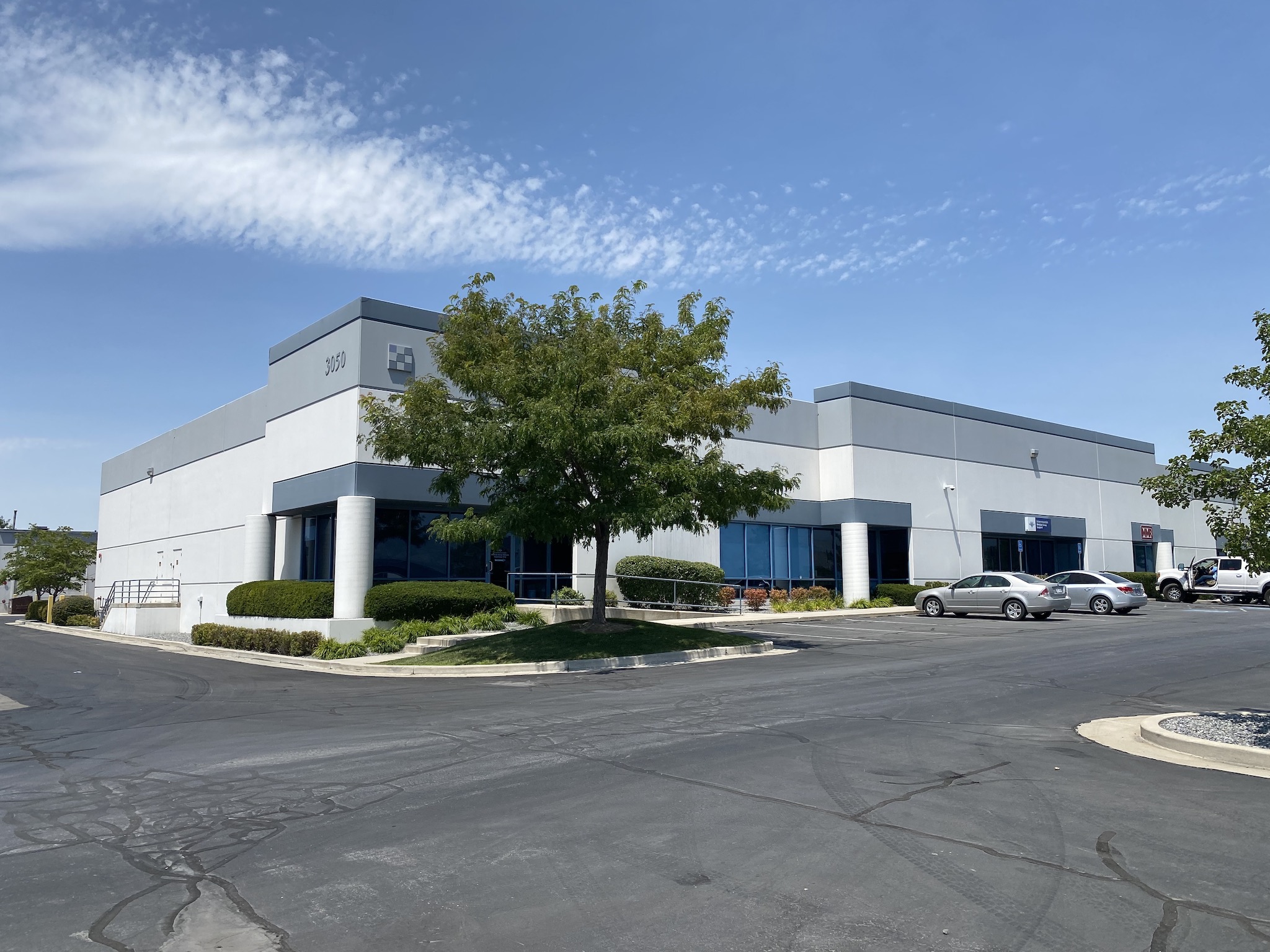 Metal structure before refinishing