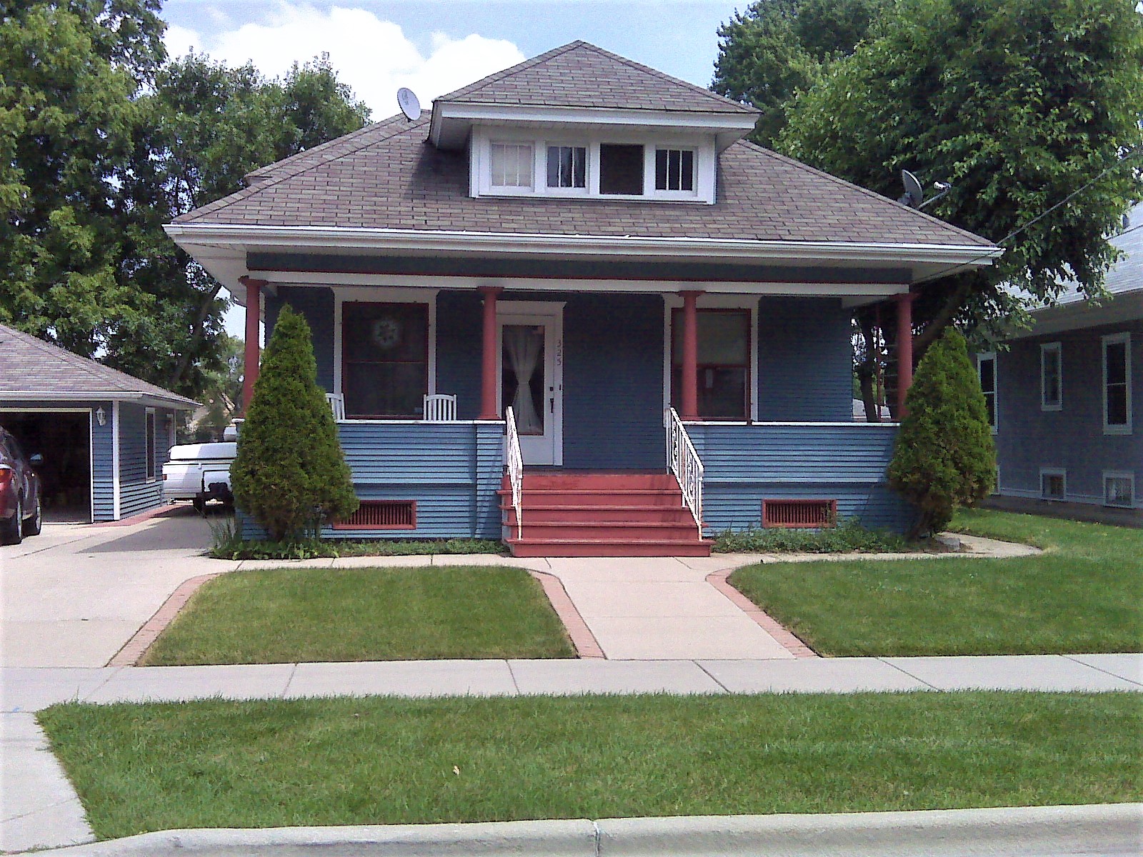 Residential Exterior Painter