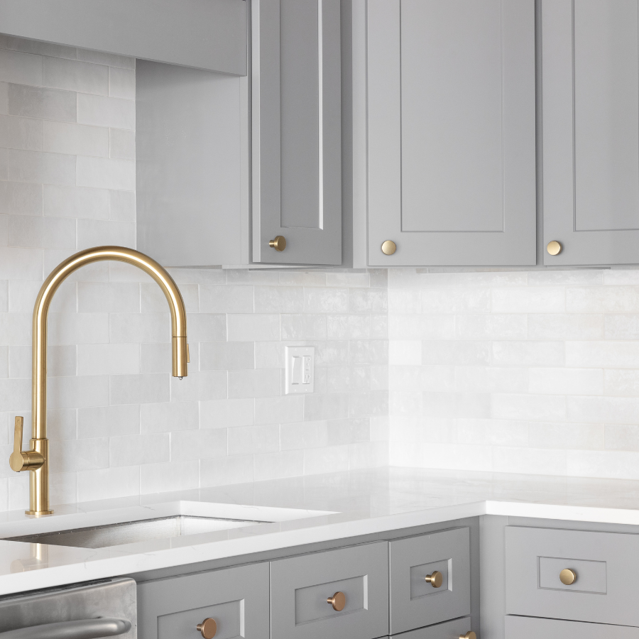 grey kitchen cabinets in North Orlando