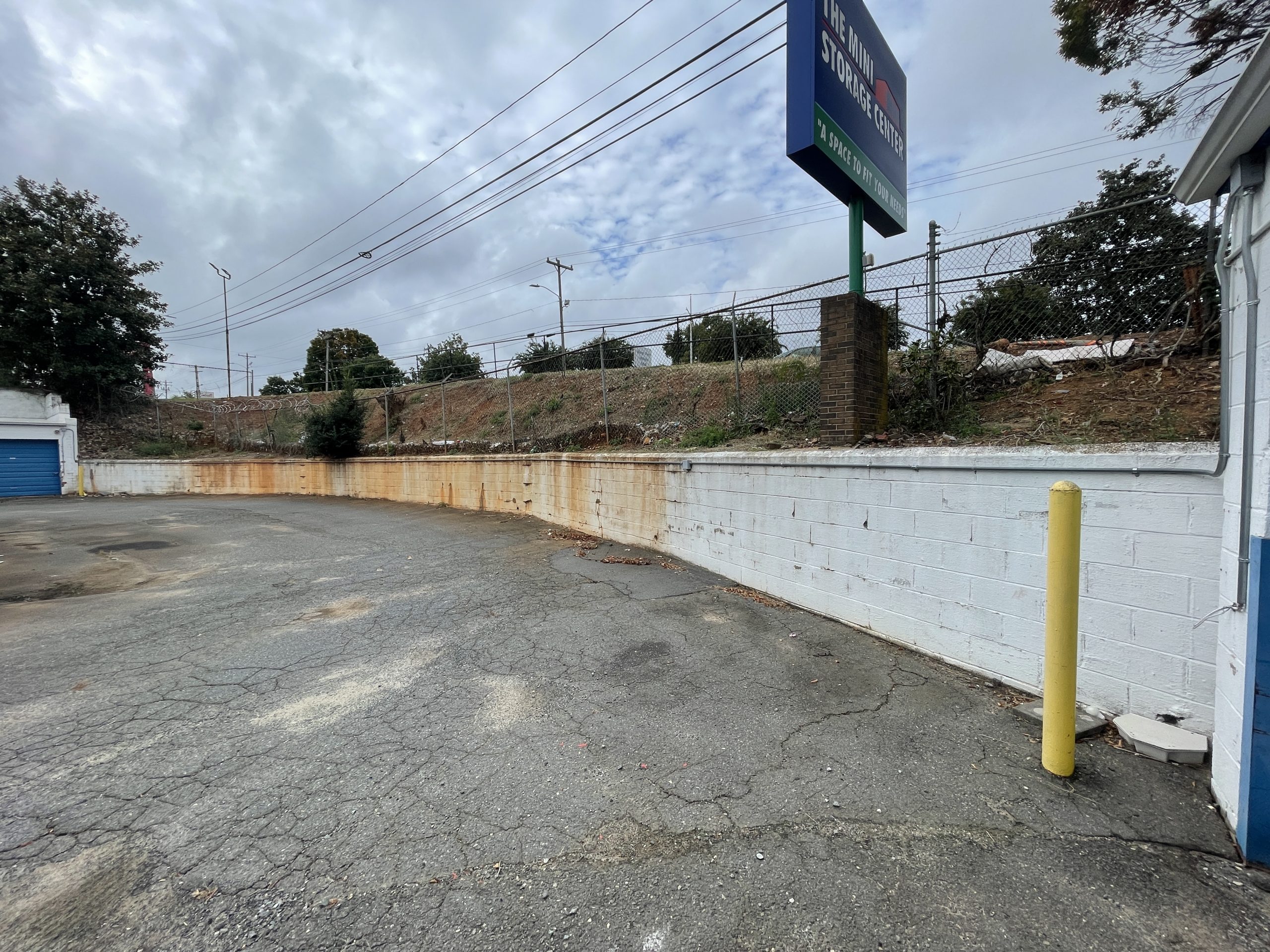 mini storage building south boulevard charlotte before repainting