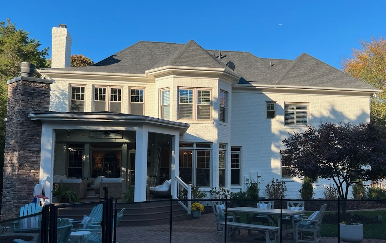 back of house before brick painting