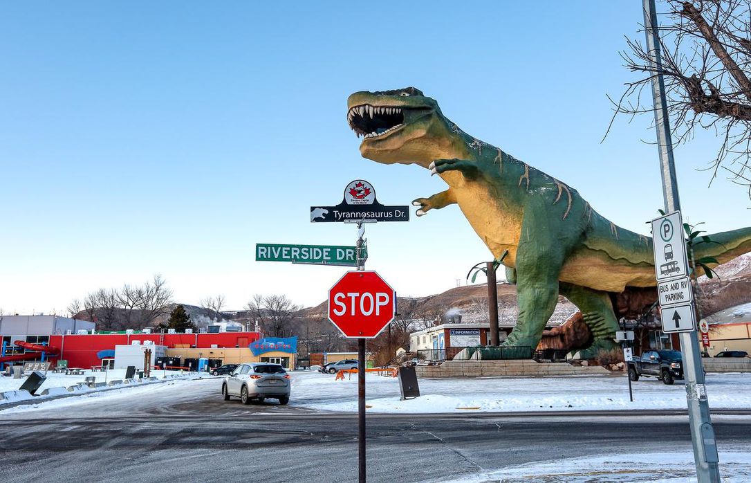 _1_big_dino_drumheller