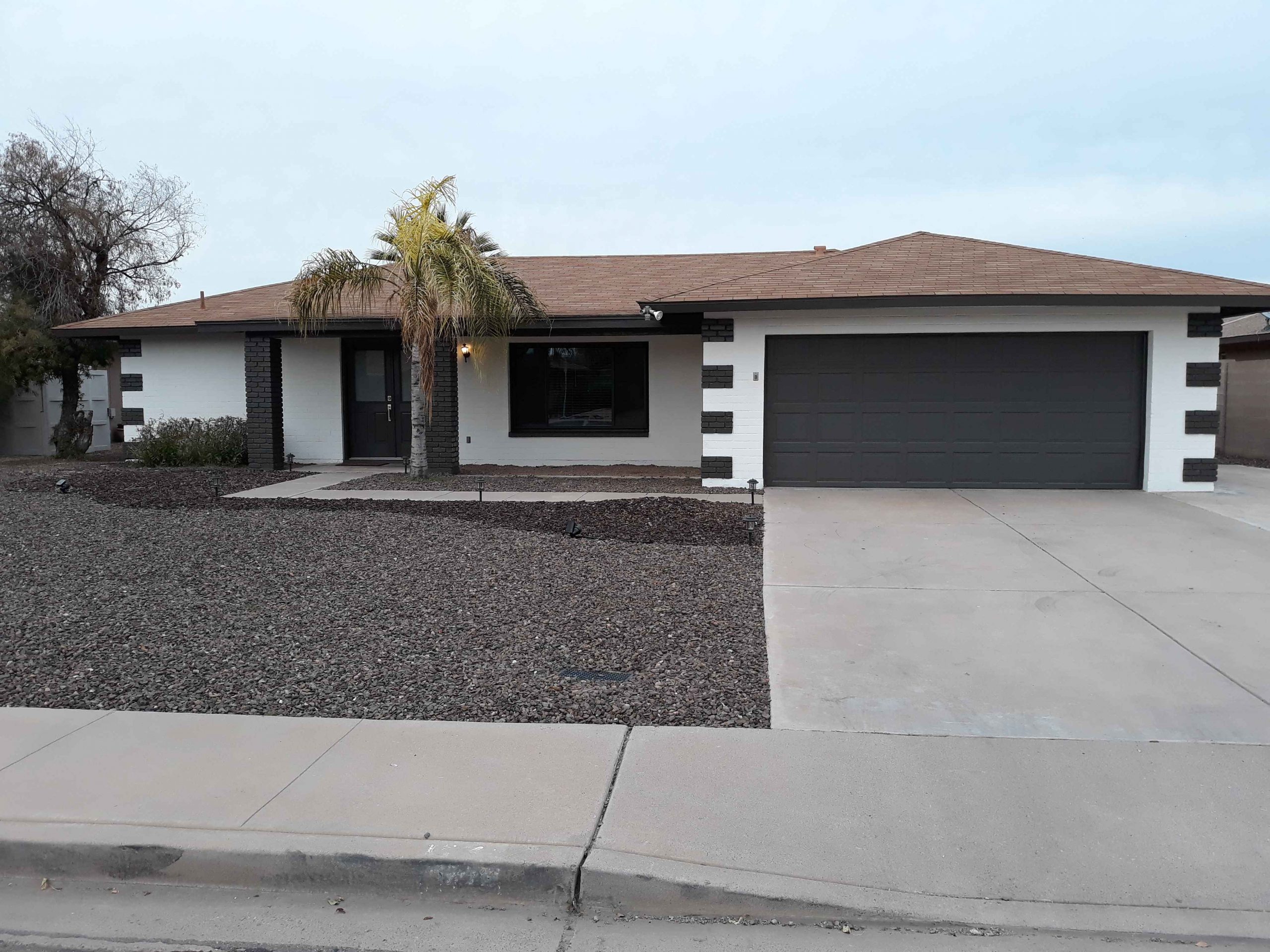 after photo of home that was painted by ccertapro painters of Tempe-Mesa