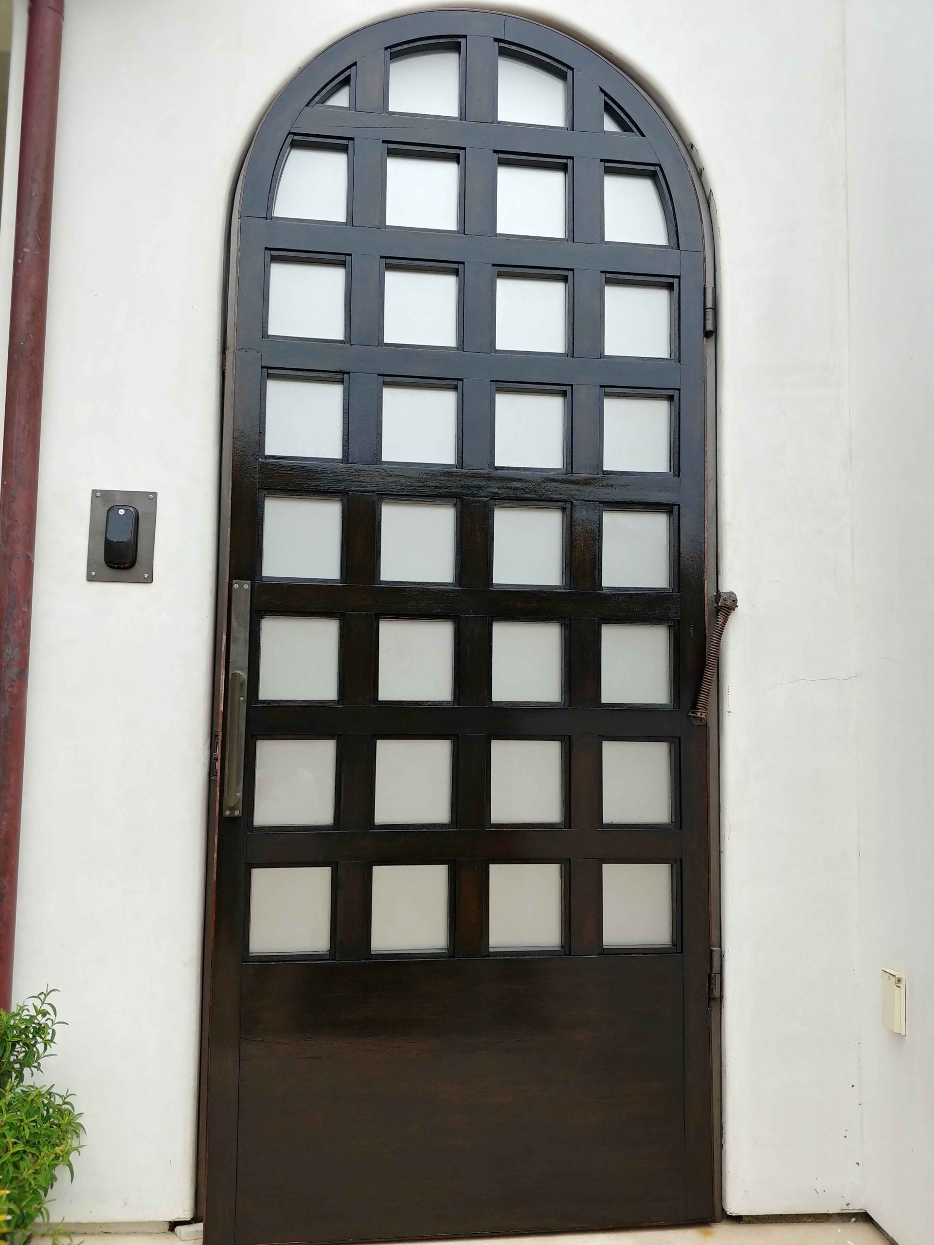 after ceiling beam staining