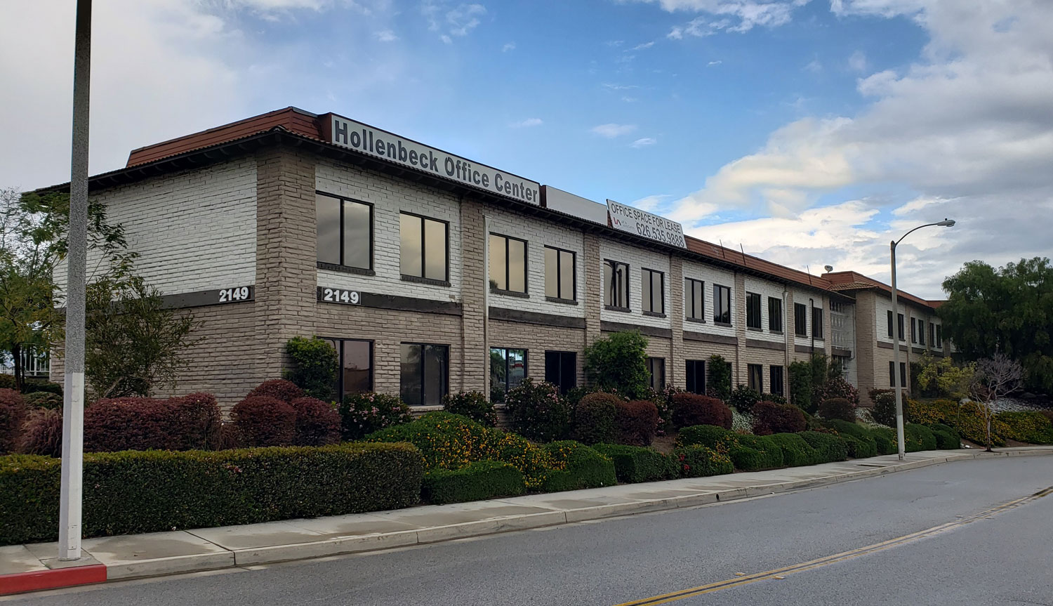 before painting hollenbeck office