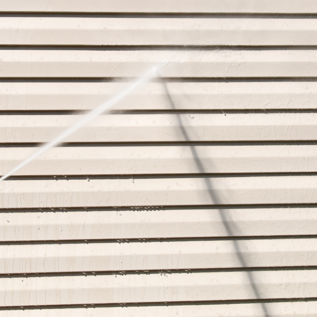 Power Washing Vinyl Siding