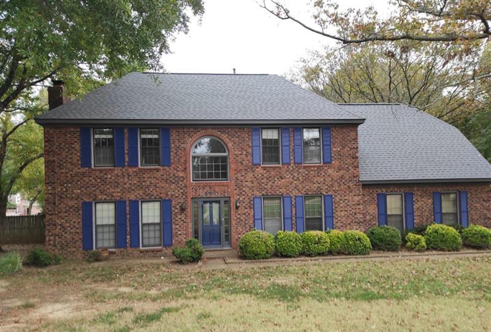 Exterior House Painting Project in Bartlett Before CertaPro Painters of Bartlett