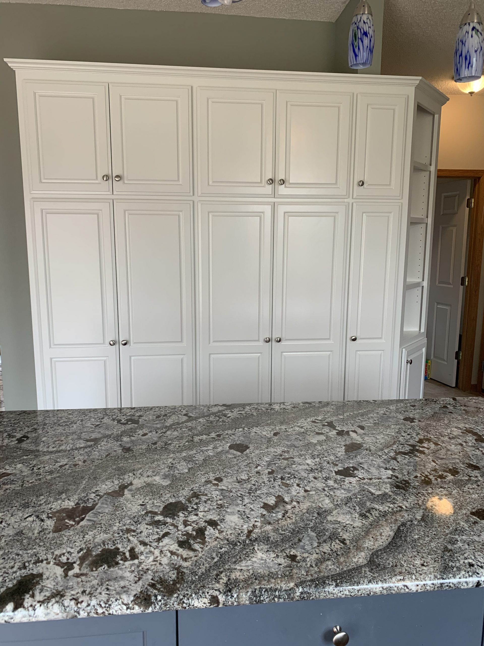 Twin Cities Cabinet Refinishing and Repainting After