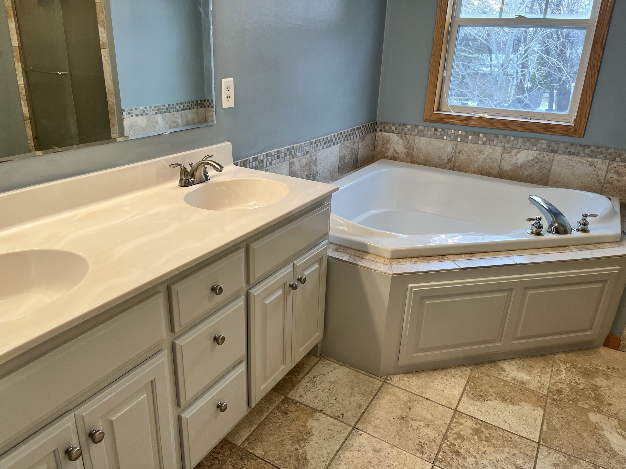 bathroom painting after