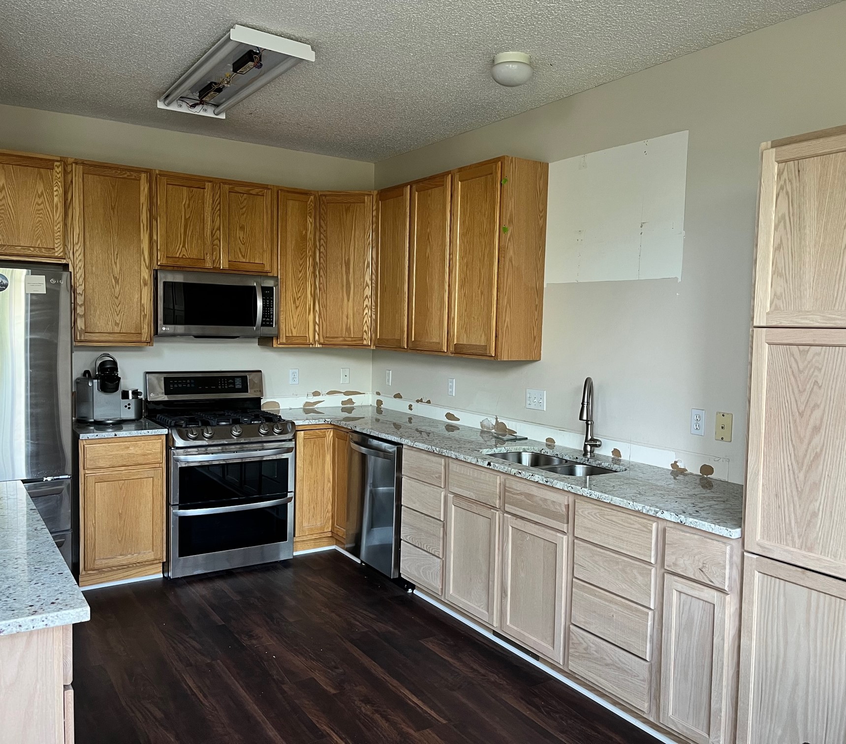 kitchen cabinets before painting