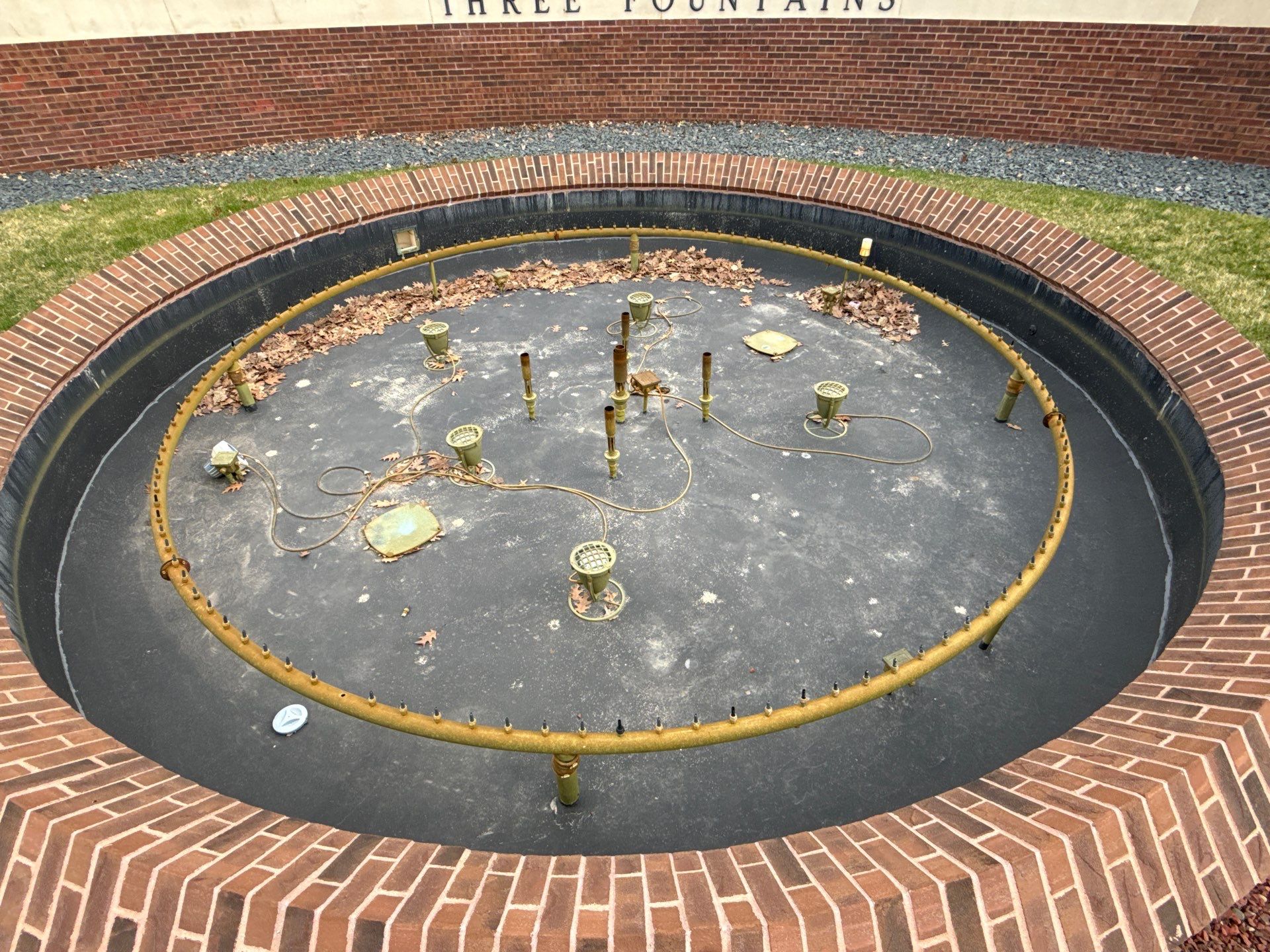 den area of home before being repainted