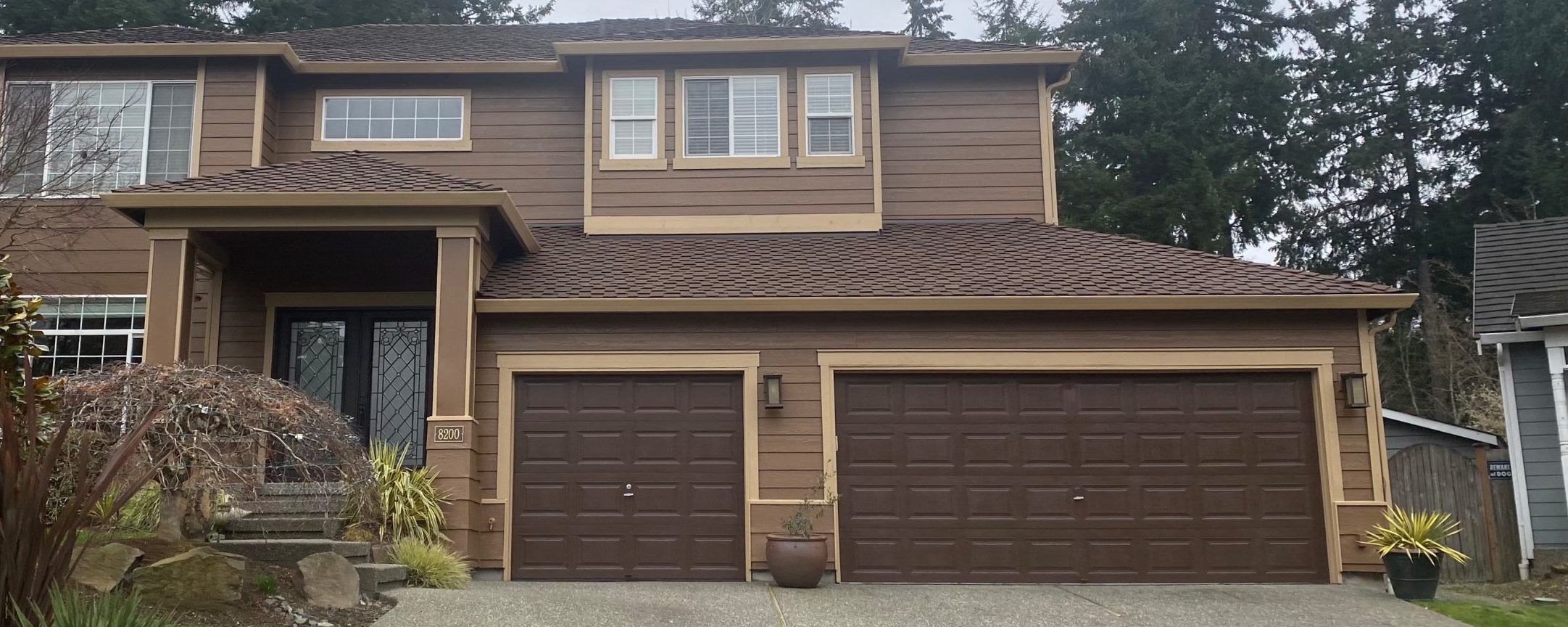 House With 1.5 Garage After Being Painted