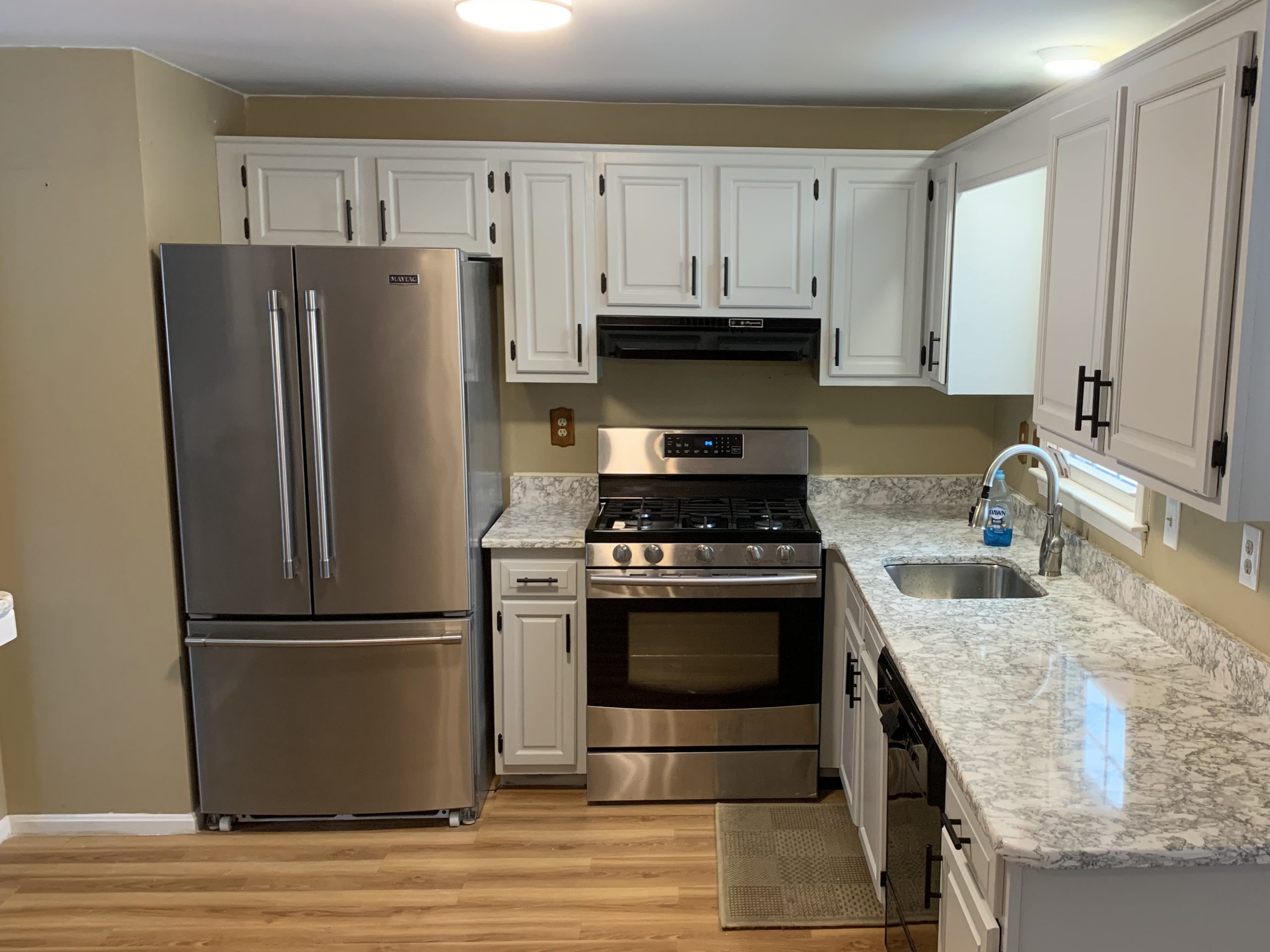 Kitchen cabinet Painting