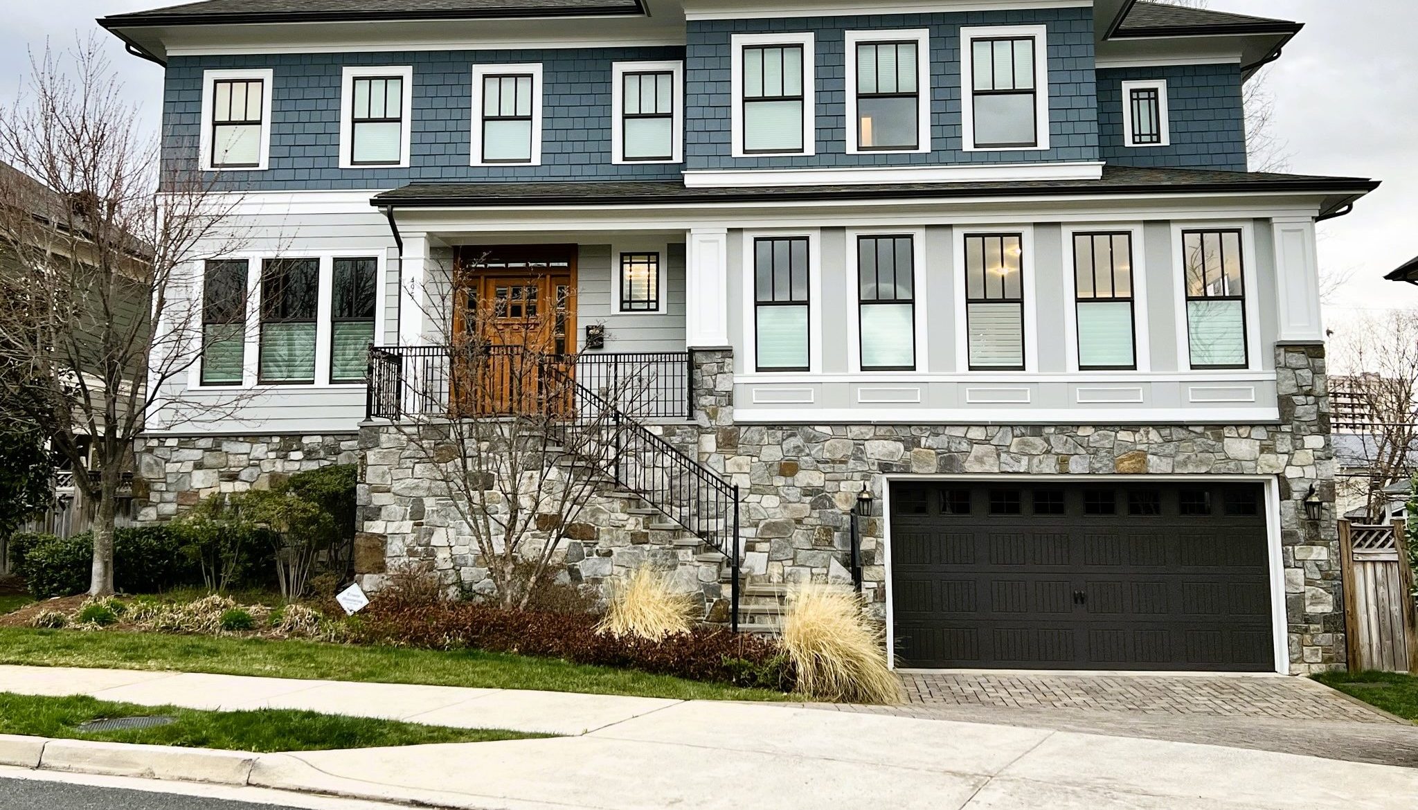 home in Arlington, va with cedar shakes exterior