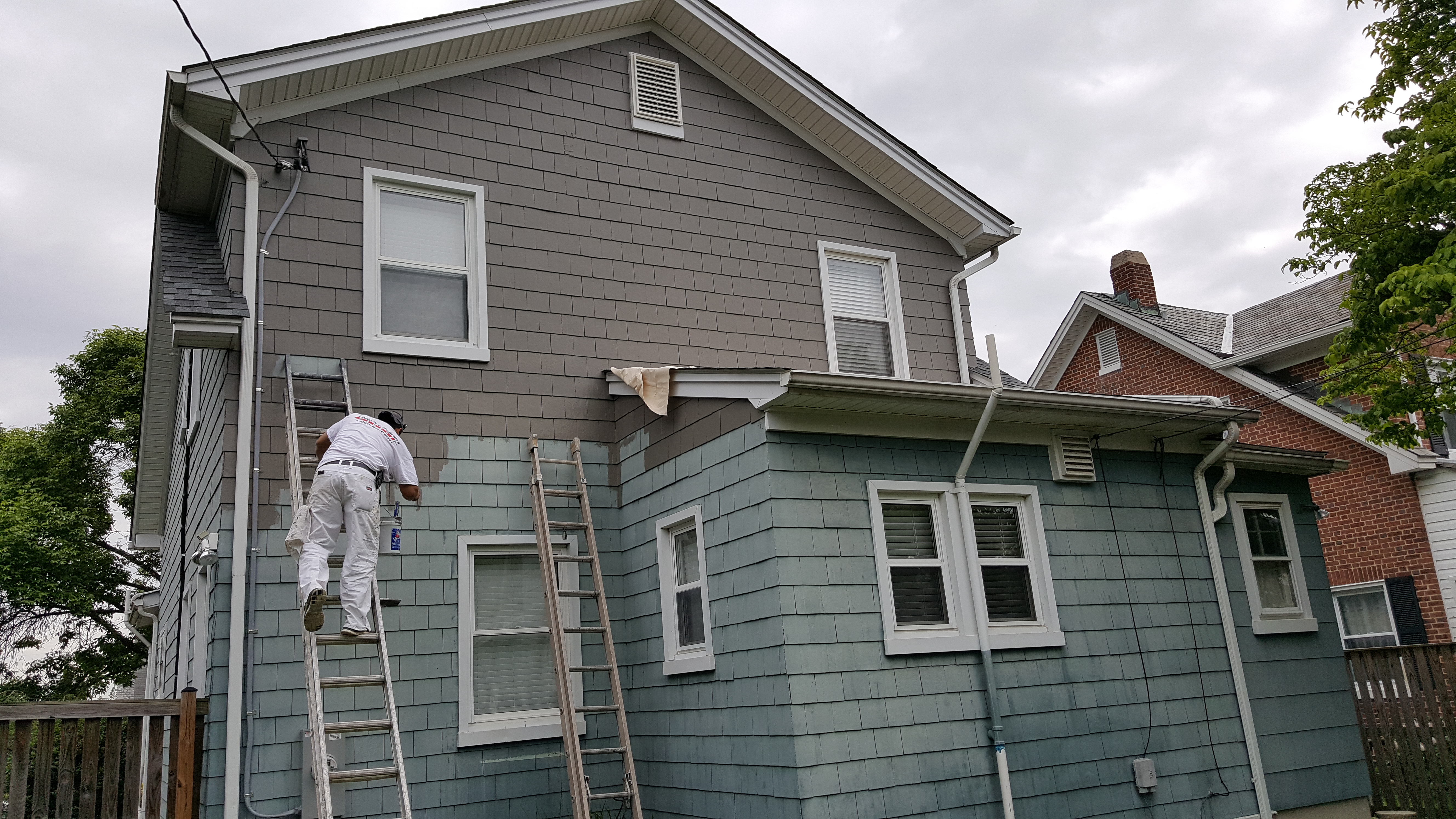 exterior house painters