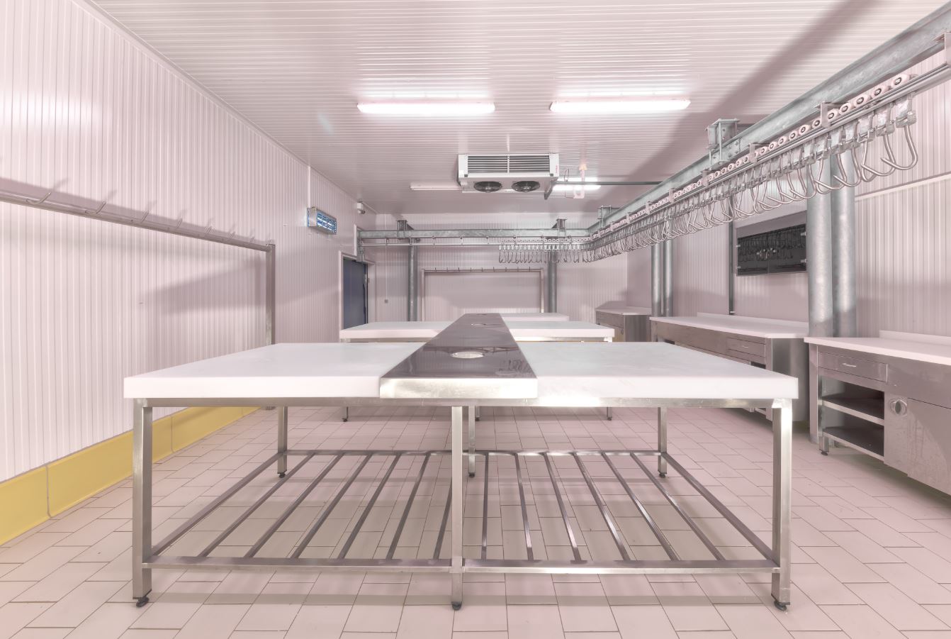 painting for walk in freezers