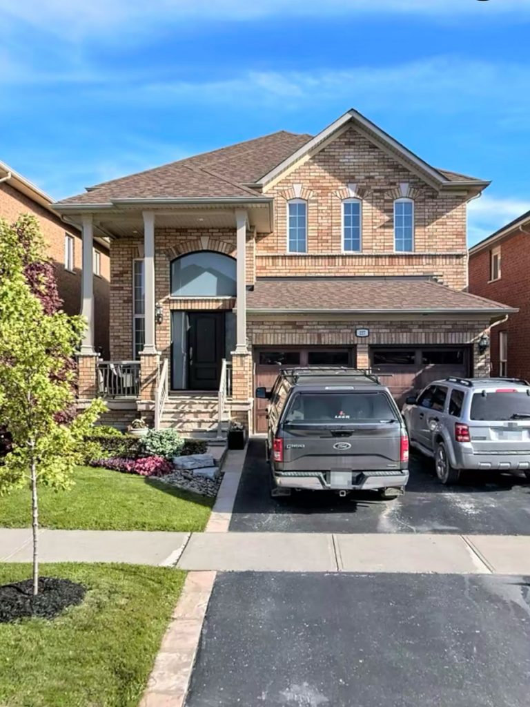 exterior painting brampton on before