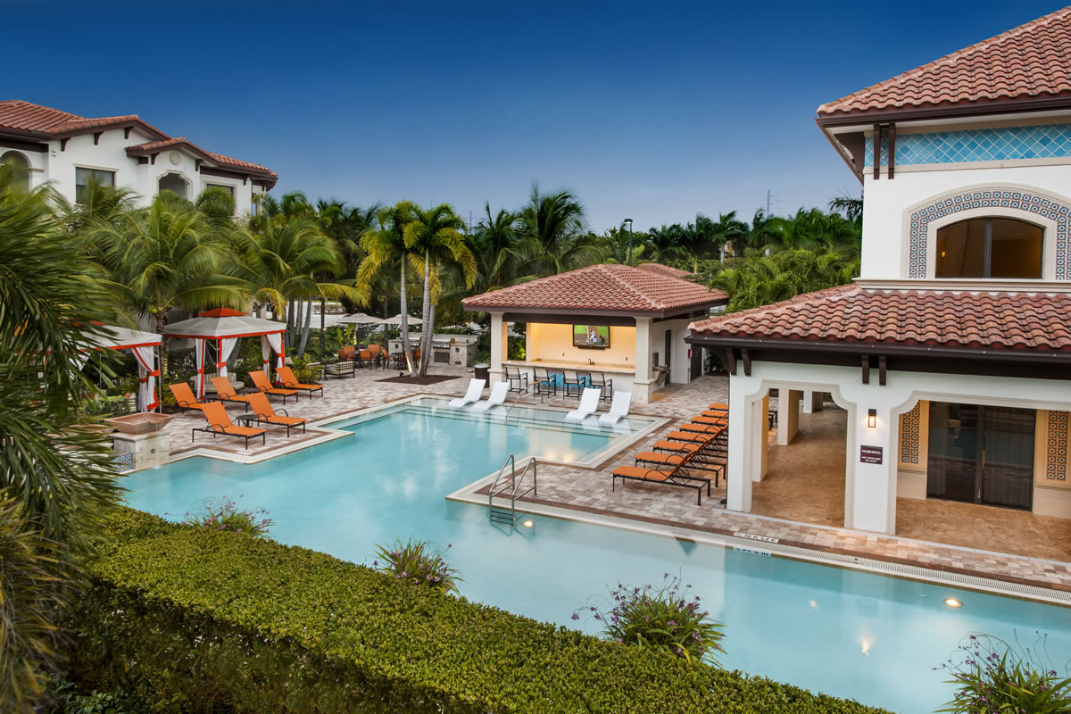 home with pool in Miramar, florida