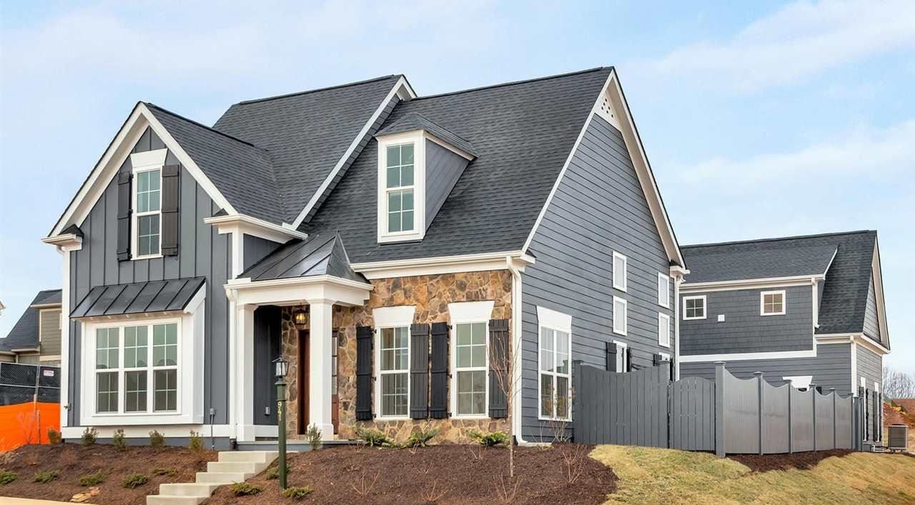 home in White Hall, VA