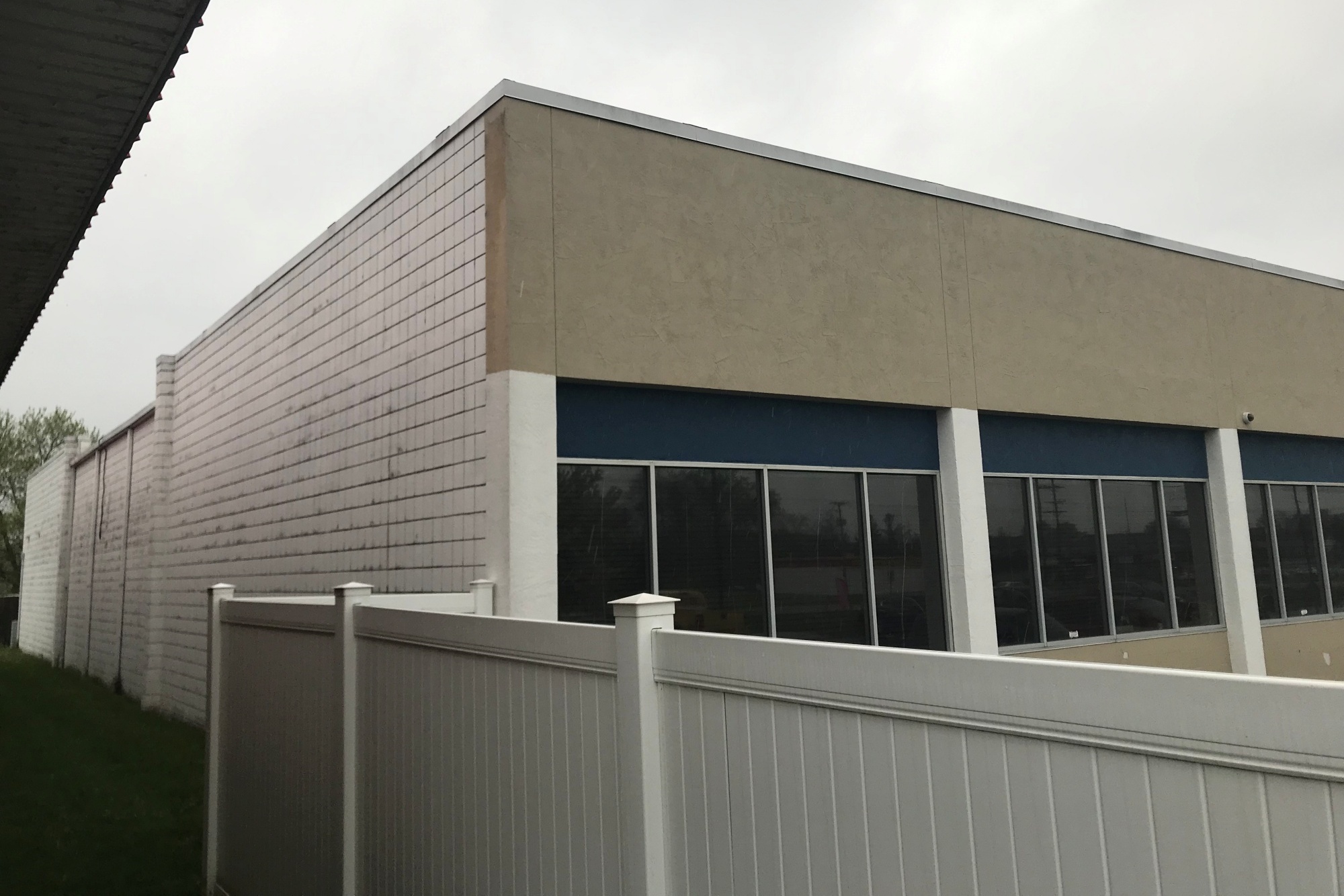 Liberty exterior and fence