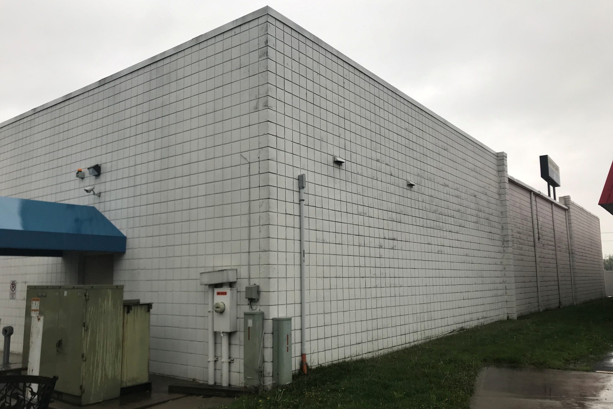 Concrete wall before painting