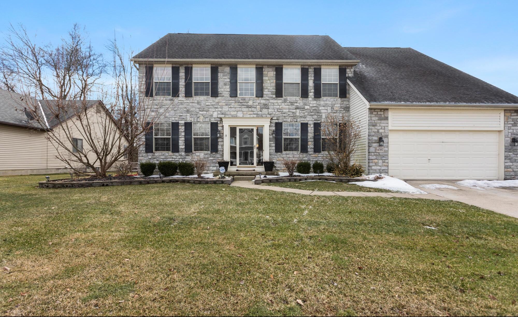 brick home in groveport