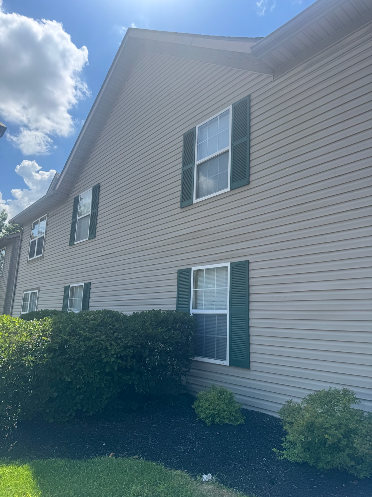 apartment community exterior repaint before by CertaPro Columbus Ohio