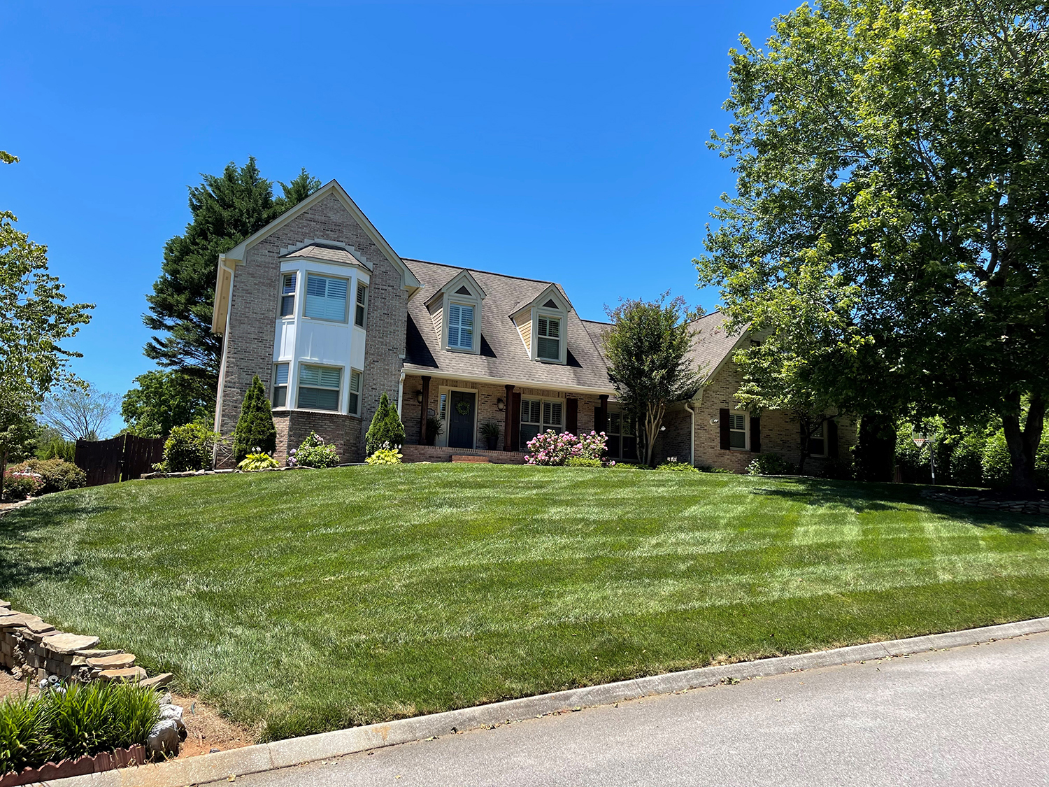 before exterior painting - Knoxville