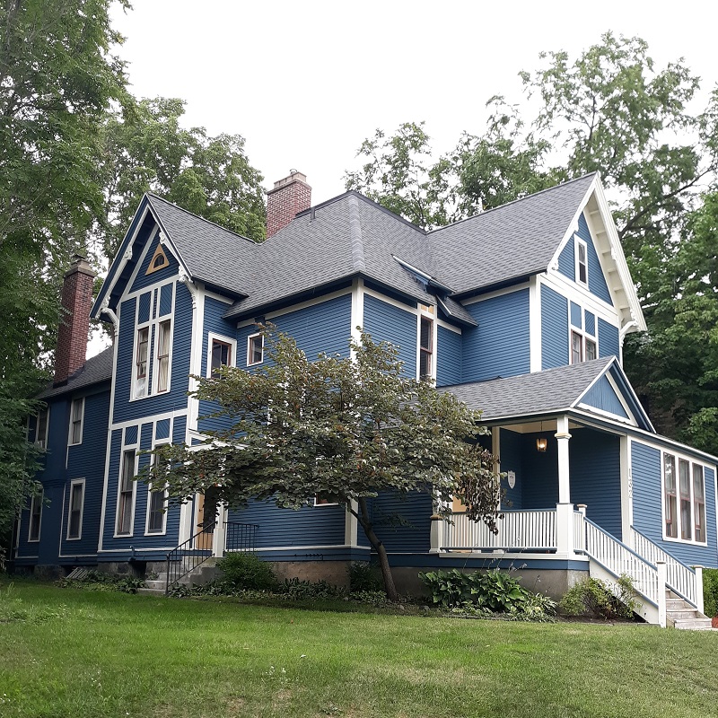 Exterior residential painting by CertaPro Painters of Grand Rapids, MI