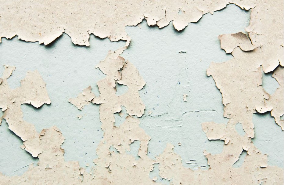 peeling paint commercial building